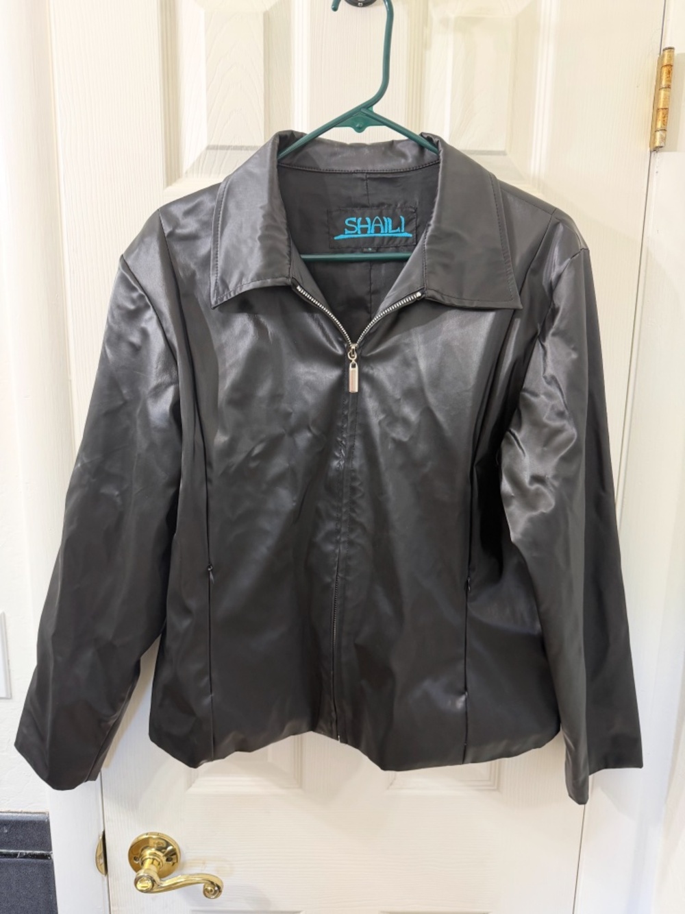 Vintage 90’s Minimalist Black Pleather Zip up Jacket. Snails. Size large